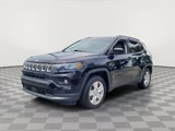 Used 2022 Jeep Compass Latitude image 2
