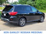 Used 2019 Nissan Pathfinder S image 3