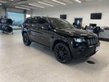 Used 2018 Jeep Grand Cherokee Altitude image 3