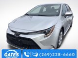 Used 2022 Toyota Corolla LE image 3