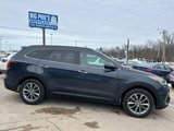 Used 2017 Hyundai Santa Fe SE image 3