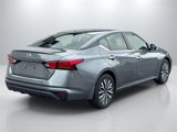 Used 2023 Nissan Altima 2.5 SV image 4