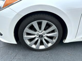 Used 2015 Hyundai Azera Limited image 5
