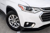 Used 2020 Chevrolet Traverse LT image 2