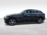 Used 2021 Maserati Levante GranLusso image 5