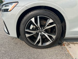 Used 2025 Volvo S60 B5 Core image 5