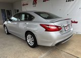 Used 2016 Nissan Altima 2.5 S w/ Power Driver Seat Package image 4