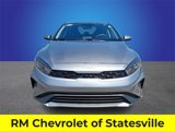 Used 2023 Kia Forte LXS image 2