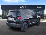 Used 2018 Jeep Renegade Trailhawk image 5