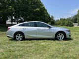 Used 2022 Chevrolet Malibu LS image 2