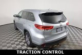 Used 2018 Toyota Highlander XLE image 5