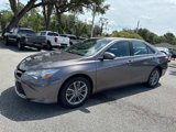 Used 2017 Toyota Camry SE image 4
