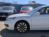 Used 2017 Honda Accord Touring image 4