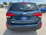 Used 2014 Kia Sorento LX w/ LX V6 Convenience Package image 4
