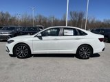 New 2025 Volkswagen Jetta SE image 4