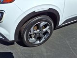 Used 2022 Hyundai Venue Limited w/ Cargo Package image 4