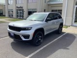 New 2025 Jeep Grand Cherokee Limited w/ Black Appearance Package image 3