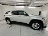 Used 2022 Chevrolet Traverse LS image 4