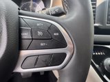 Used 2023 Chrysler Voyager LX image 4