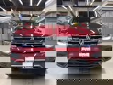 Used 2018 Volkswagen Tiguan S image 2