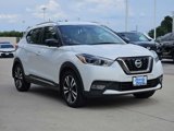Used 2019 Nissan Kicks SR w/ SR Premium Package image 4