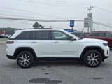 New 2025 Jeep Grand Cherokee Limited w/ Trailer Tow Package image 5