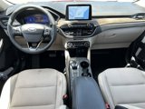 Used 2020 Ford Escape Titanium image 3