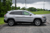 Used 2019 Jeep Cherokee Latitude Plus w/ Cold Weather Group image 4