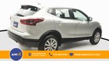 Used 2022 Nissan Rogue Sport S image 6