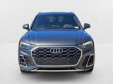 Used 2021 Audi Q5 e Premium Plus w/ Premium Plus Package image 2