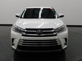 Used 2017 Toyota Highlander Limited image 3