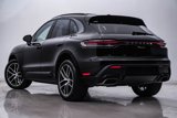 Certified 2025 Porsche Macan image 3