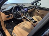 Used 2025 Porsche Macan image 3