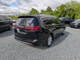 Used 2021 Chrysler Pacifica Touring-L image 6