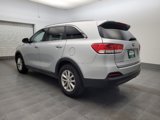Used 2018 Kia Sorento LX image 5