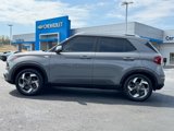 Used 2022 Hyundai Venue SEL image 6
