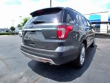 Used 2017 Ford Explorer XLT w/ Equipment Group 202A image 5