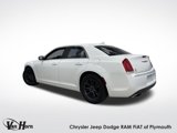 Used 2021 Chrysler 300 Touring L image 3