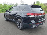 Used 2024 Volkswagen Atlas SE image 4