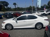 Used 2020 Toyota Camry LE image 2