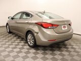 Used 2015 Hyundai Elantra SE w/ Option Group 03 image 3