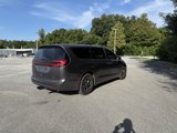 Used 2022 Chrysler Pacifica Touring-L w/ S Appearance Package image 5