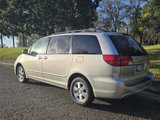Used 2004 Toyota Sienna LE image 3