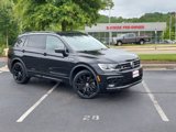 Used 2021 Volkswagen Tiguan SE R-Line image 2