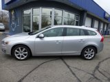Used 2016 Volvo V60 T5 Platinum w/ Climate Package image 4