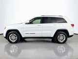 Used 2018 Jeep Grand Cherokee Laredo image 3