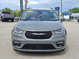 Used 2022 Chrysler Pacifica Touring-L image 2