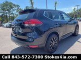 Used 2017 Nissan Rogue S image 5