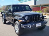 Used 2023 Jeep Gladiator Sport image 3