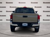 Used 2018 Toyota Tacoma SR5 image 4
